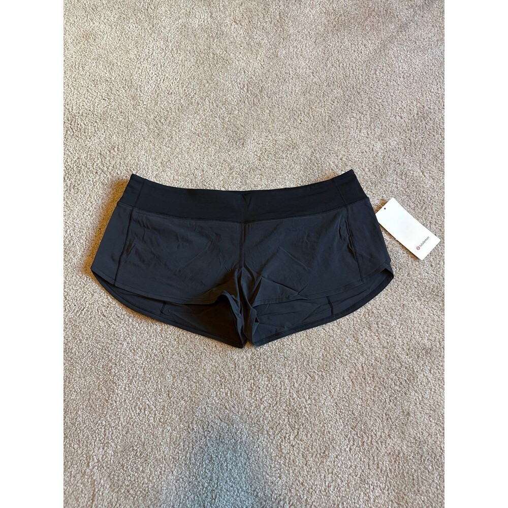 Lululemon Speed Up Low-Rise Lined Women’s 2.5 Inch Inseam Shorts Size 14